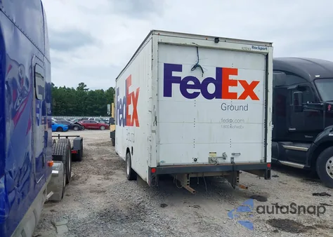 2019 Ford Econoline from USA, damaged, VIN 1FDWE4F68KDC03546